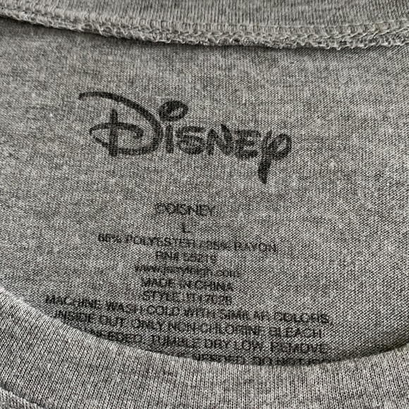 Disney Minnie Mouse tee -shirt size large - Picture 3 of 6